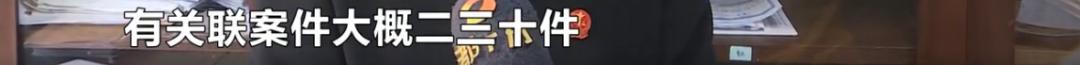 DƬ